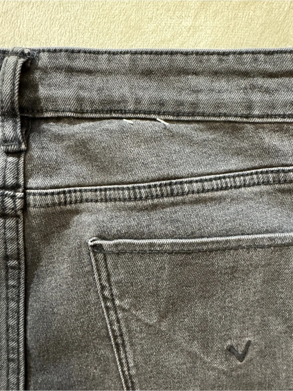 Hudson Jeans versatile black
